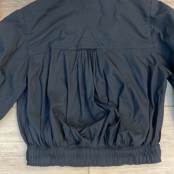MaxAzria Pleated Cropped Bomber Jacket - Picture 9 of 10